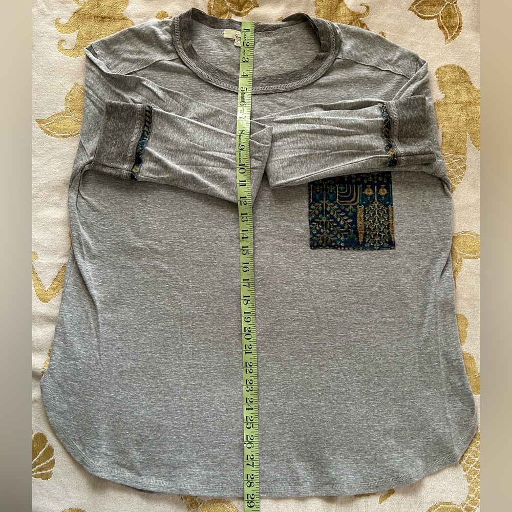 Easel Women's Gray / Blue Patchwork Long Sleeve S… - image 3